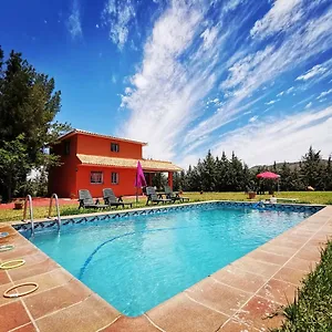 Chalet Giralda Con Piscina Privada Сasa de vacaciones Málaga